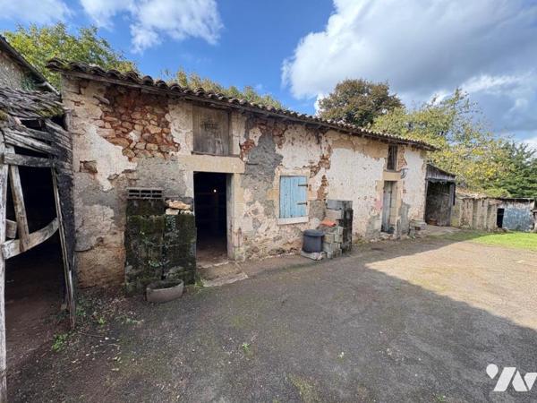 VERRINES SOUS CELLE, maison ancienne 