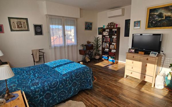 Appartement à vendre    4 pièces • 121 m2 Fréjus