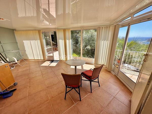 Carqueiranne (83320) Villa vue mer au quartier résidentiel de la Californie