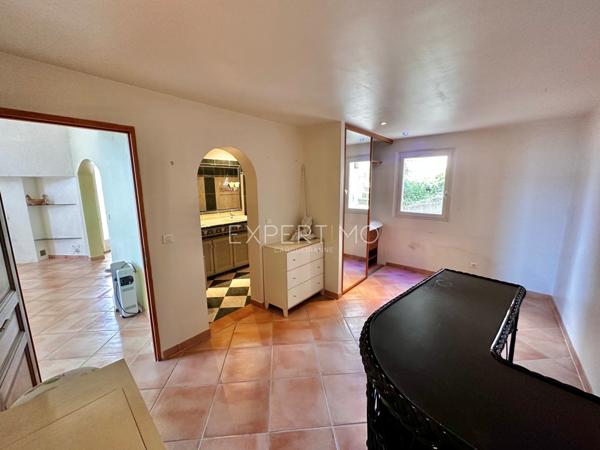 Carqueiranne (83320) Villa vue mer au quartier résidentiel de la Californie