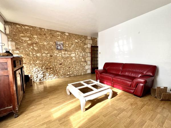 Maison de ville avec extérieur
