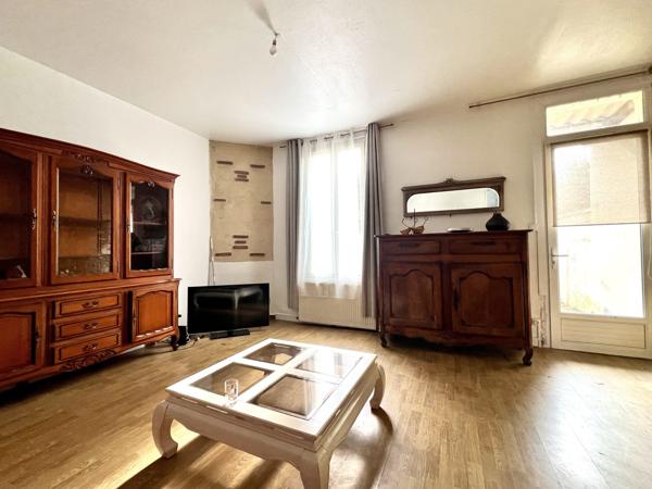 Maison de ville avec extérieur