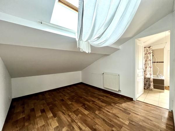 Maison de ville avec extérieur