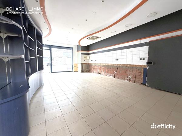 Immeuble
         6 pièces
        - 345 m² 339 000 € *