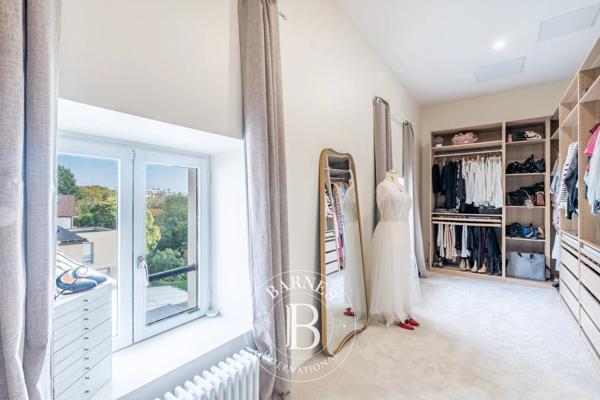 Saint-Germain-en-Laye, Maison 5 Chambres -  251 m² à vendre