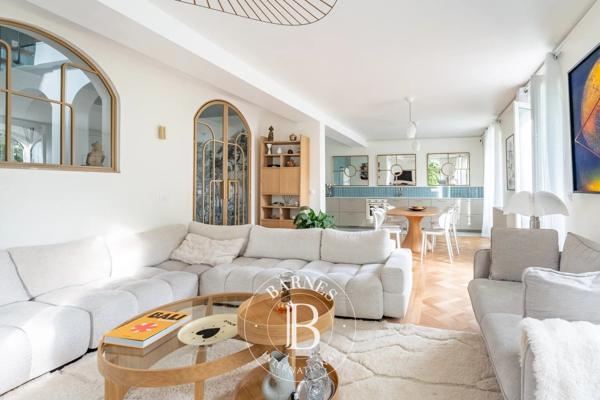Saint-Germain-en-Laye, Maison 5 Chambres -  251 m² à vendre