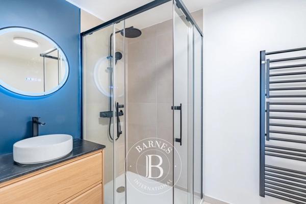 Saint-Germain-en-Laye, Maison 5 Chambres -  251 m² à vendre