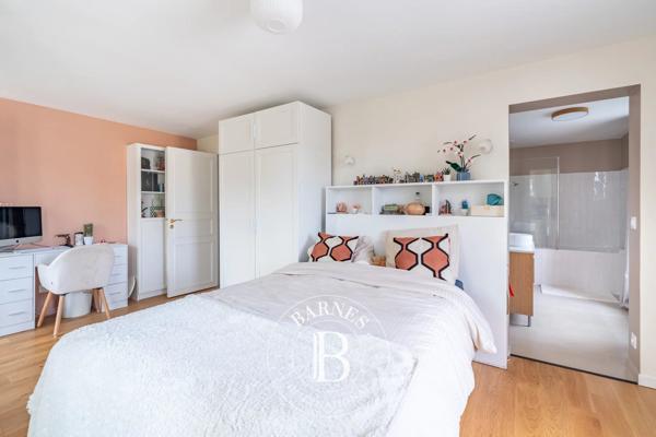 Saint-Germain-en-Laye, Maison 5 Chambres -  251 m² à vendre