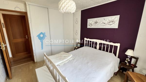 Maison
                                                                                                                                                                                                                                                                                                                        4 pièce(s)                                                                                                                                                                                                          3 chambre(s)                                                                                                                                                                                                          90  m²