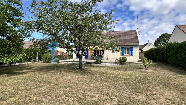 Maison
                                                                                                                                                                                                                                                                                                                        4 pièce(s)                                                                                                                                                                                                          3 chambre(s)                                                                                                                                                                                                          90  m²