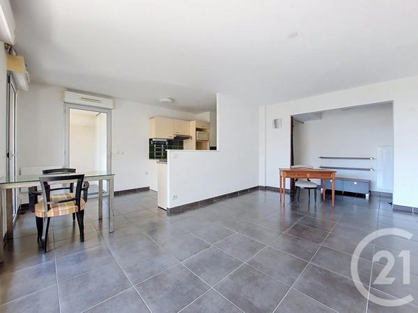 Appartement F3 à vendre  3 pièces - 67,73 m 2   SETE  - 34