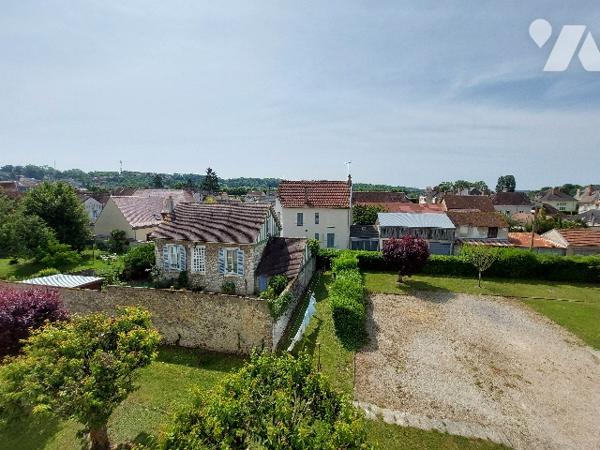 Appartement F4  proche hypercentre et gare de Provins