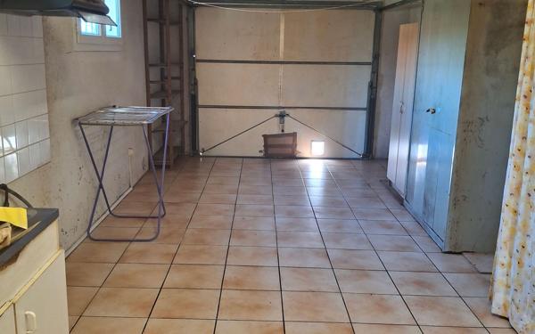 Maison à vendre    3 pièces •  Aussillon