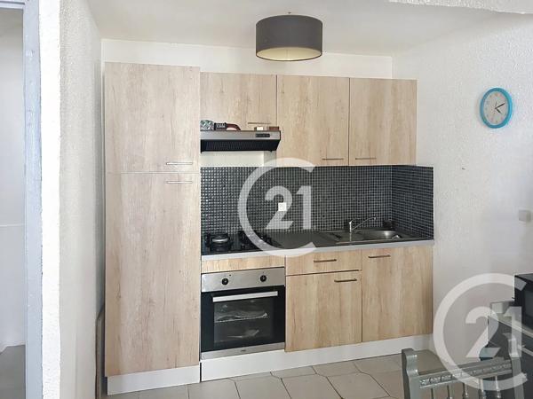 Maison à vendre  4 pièces - 75 m 2   ELNE  - 66