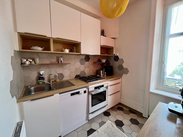Appartement de caractère 2 chambres à Vendre