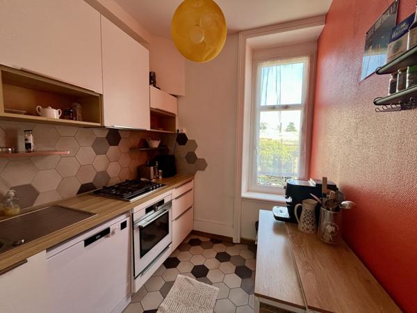 Appartement de caractère 2 chambres à Vendre