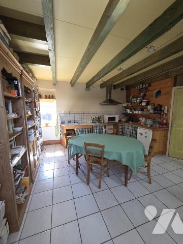 Une maison d'habitation