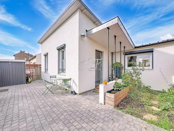 Maison de PLAIN PIED proche de la gare de fin d'Oise