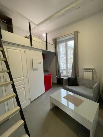 Appartement Nice 6 STUDIOS vendus loués