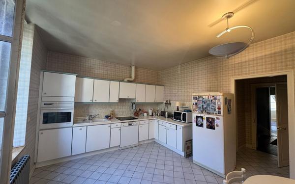 Appartement à vendre    5 pièces •  Bar-le-Duc