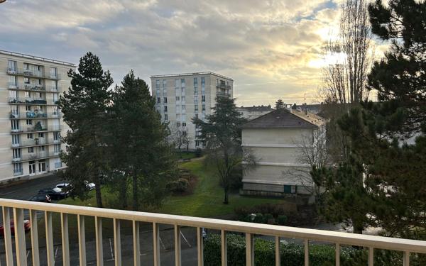 Appartement à vendre    3 pièces • 72,93 m2 Compiègne