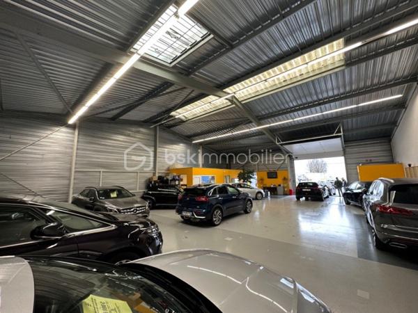 Local d'activité de 330 m²