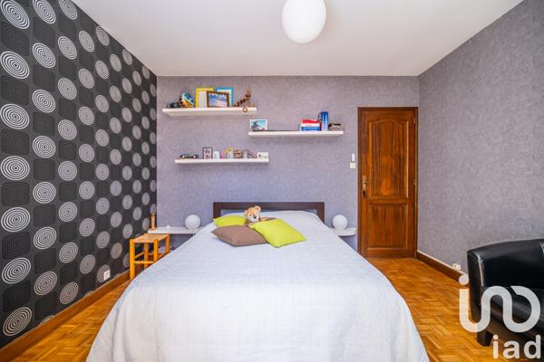 Maison à vendre 9 pièces 182 m² Guécélard