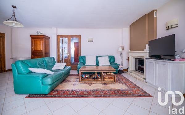 Maison à vendre 9 pièces 182 m² Guécélard