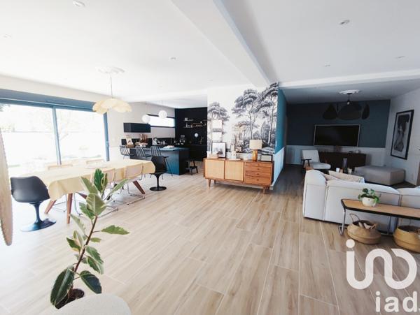 Maison à vendre 6 pièces 168 m² La Chapelle-Saint-Luc