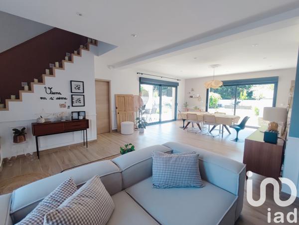 Maison à vendre 6 pièces 168 m² La Chapelle-Saint-Luc