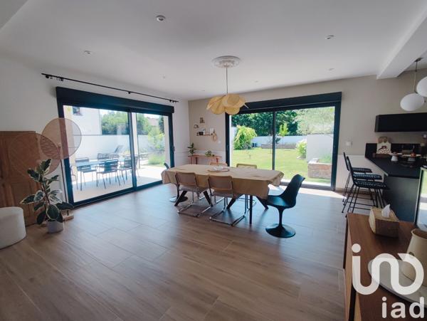 Maison à vendre 6 pièces 168 m² La Chapelle-Saint-Luc