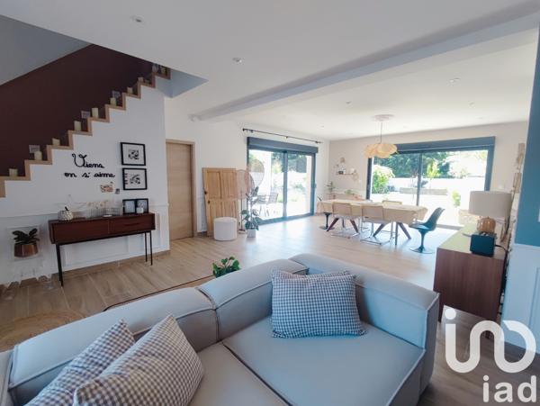 Maison à vendre 6 pièces 168 m² La Chapelle-Saint-Luc