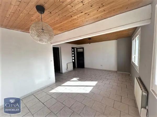 Appartement à louer 4 pièces 68.39m²