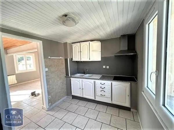 Appartement à louer 4 pièces 68.39m²