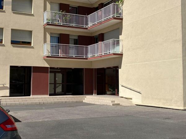 Appartement à rénover à vendre à Cachan dans le Val-de-Marne (94230), ref : 17727/10