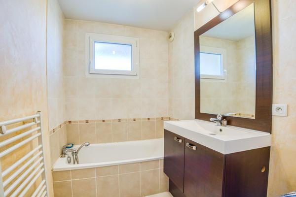 Vente / Appartement T4