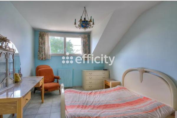 Maison 9 pièces - 238 m²