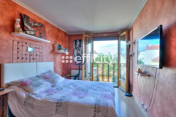 Maison 9 pièces - 238 m²