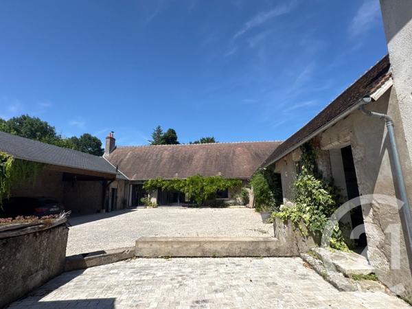Maison à vendre  8 pièces - 328 m2 COUR CHEVERNY - 41