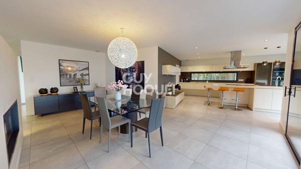 Maison d'architecte type californienne ? design, lumière et confort absolu