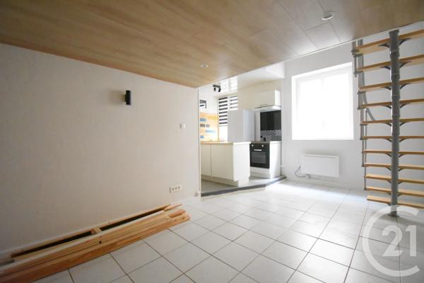 Appartement Studio à vendre  1 pièce - 25,06 m 2   VICHY  - 03