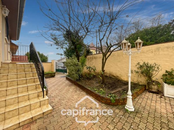 Maison familiale avec sous-sol complet – Hauteurs de Dijon