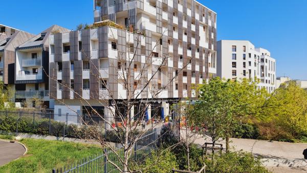 Appartement Montreuil 4 pièce(s) 80 m2