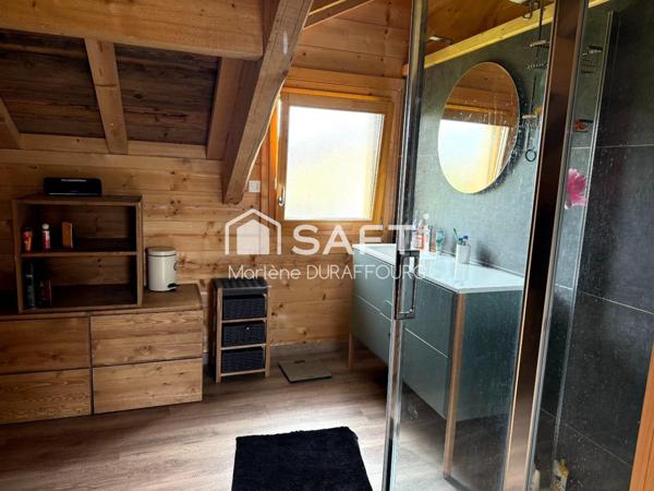 Chalet neuf avec beaucoup de charme
