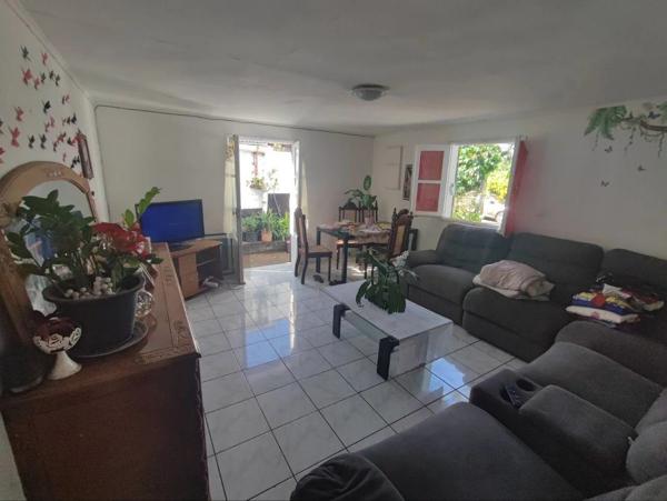 En exclusivité – Maison 4/5 pièces de 103 m² louée – Secteur Université, Le Tampon Par Grégory Giordan – eXp France