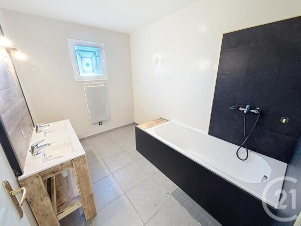 Maison à vendre  5 pièces - 90 m2 VALMONT - 76