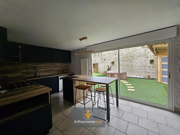 Vente Maison 9 pièces 177 m2 à La Grève-sur-Mignon