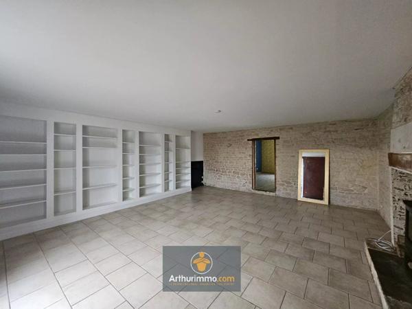 Vente Maison 9 pièces 177 m2 à La Grève-sur-Mignon