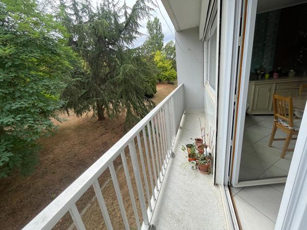 33150 CENON- Appartement 4 pièce(s) 67.63 m² à vendre