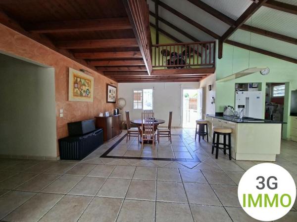 Vente / Maison T5 à Baie-Mahault (97122)